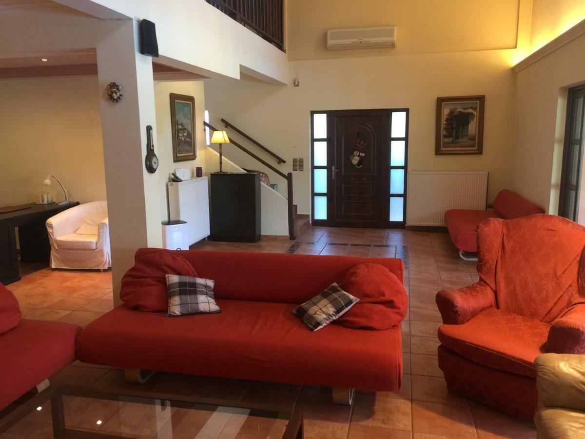 Rafina Great Feeling Villa Exterior photo