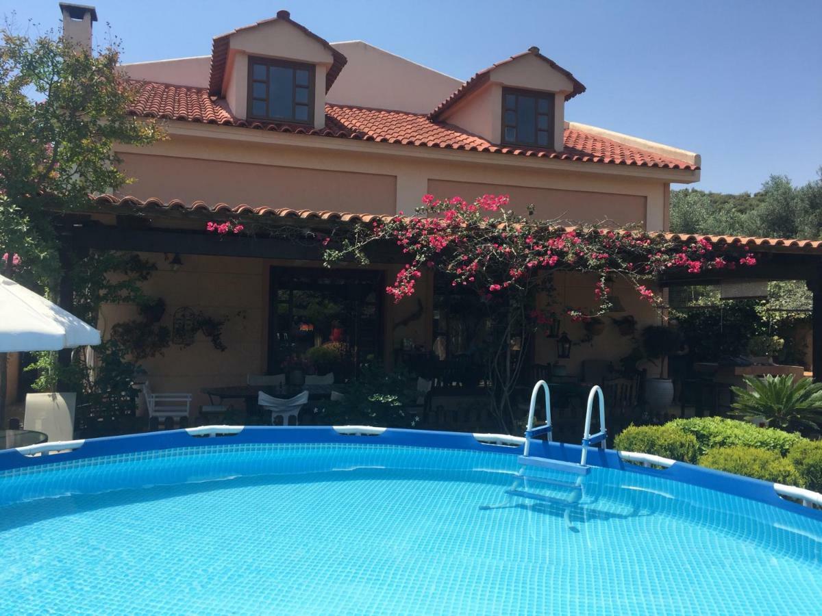 Rafina Great Feeling Villa Exterior photo