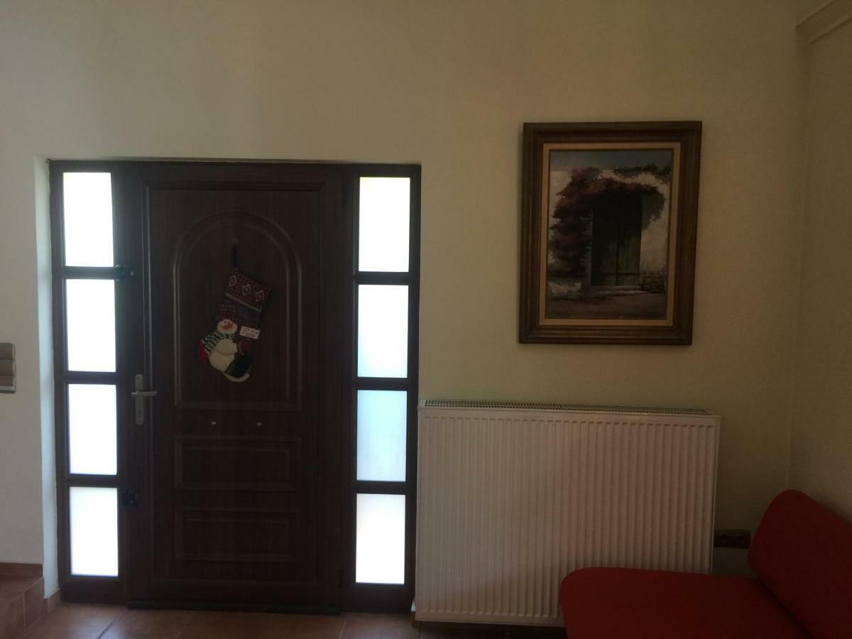 Rafina Great Feeling Villa Exterior photo
