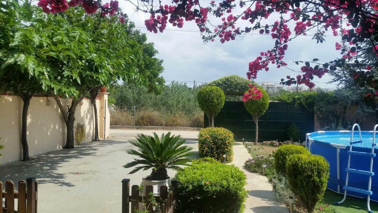 Rafina Great Feeling Villa Exterior photo
