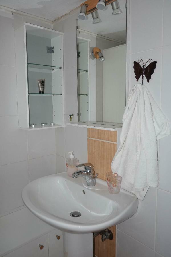 Rafina Great Feeling Villa Exterior photo
